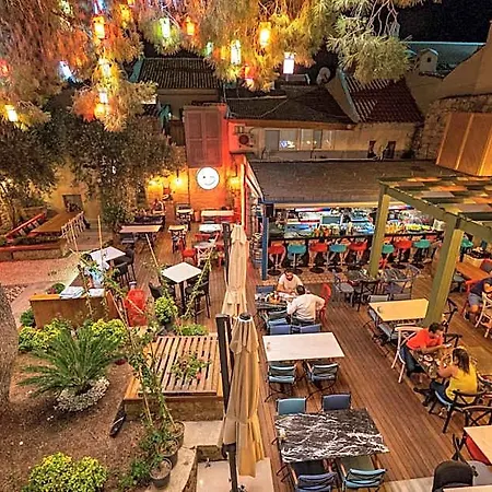 Zen Alacati 酒店